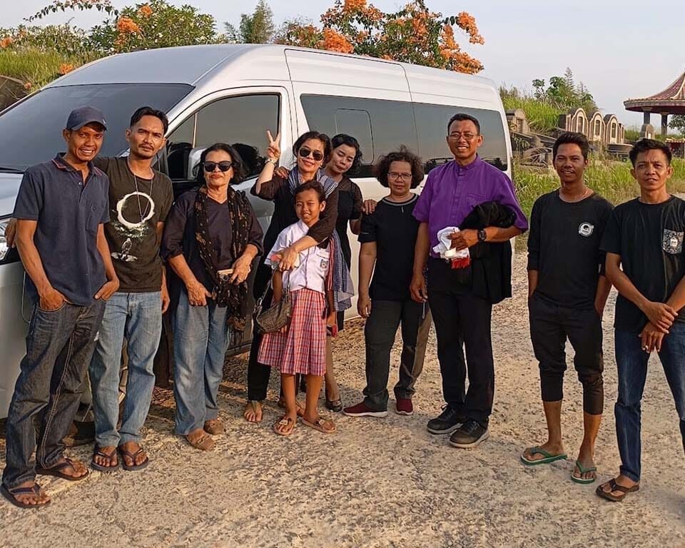 Sewa Hiace Matraman