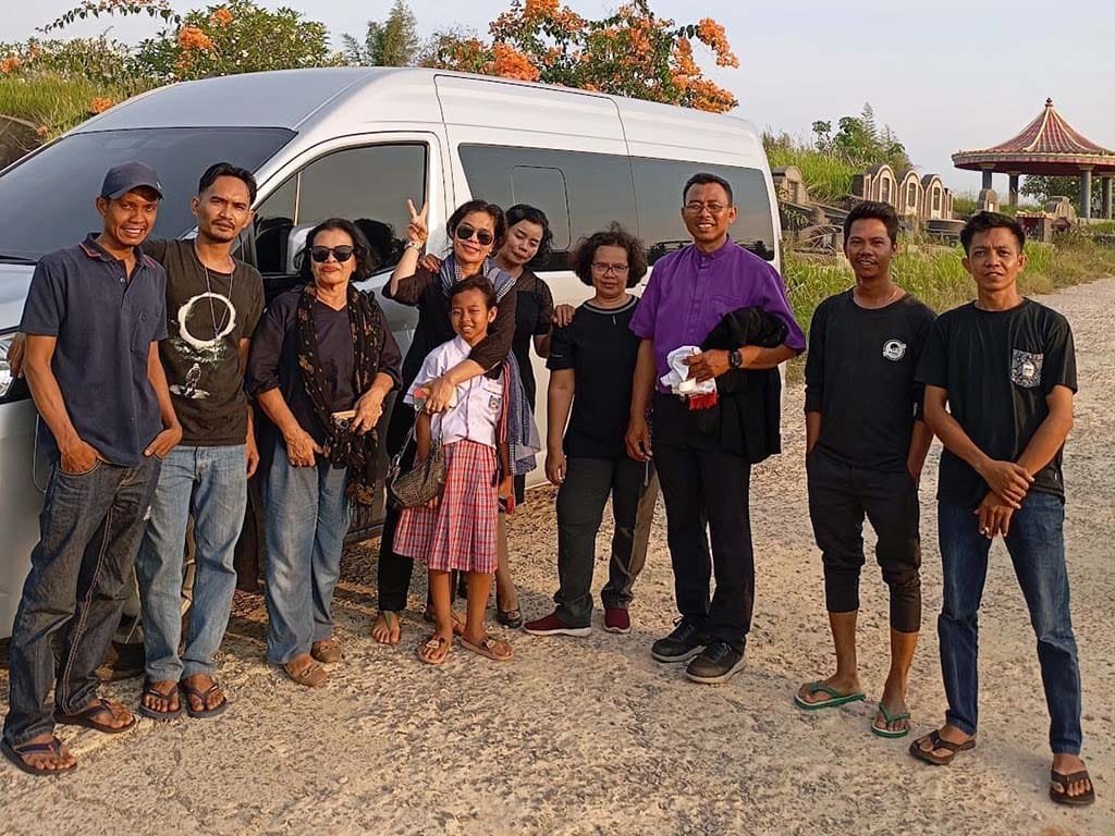 Sewa Hiace Matraman
